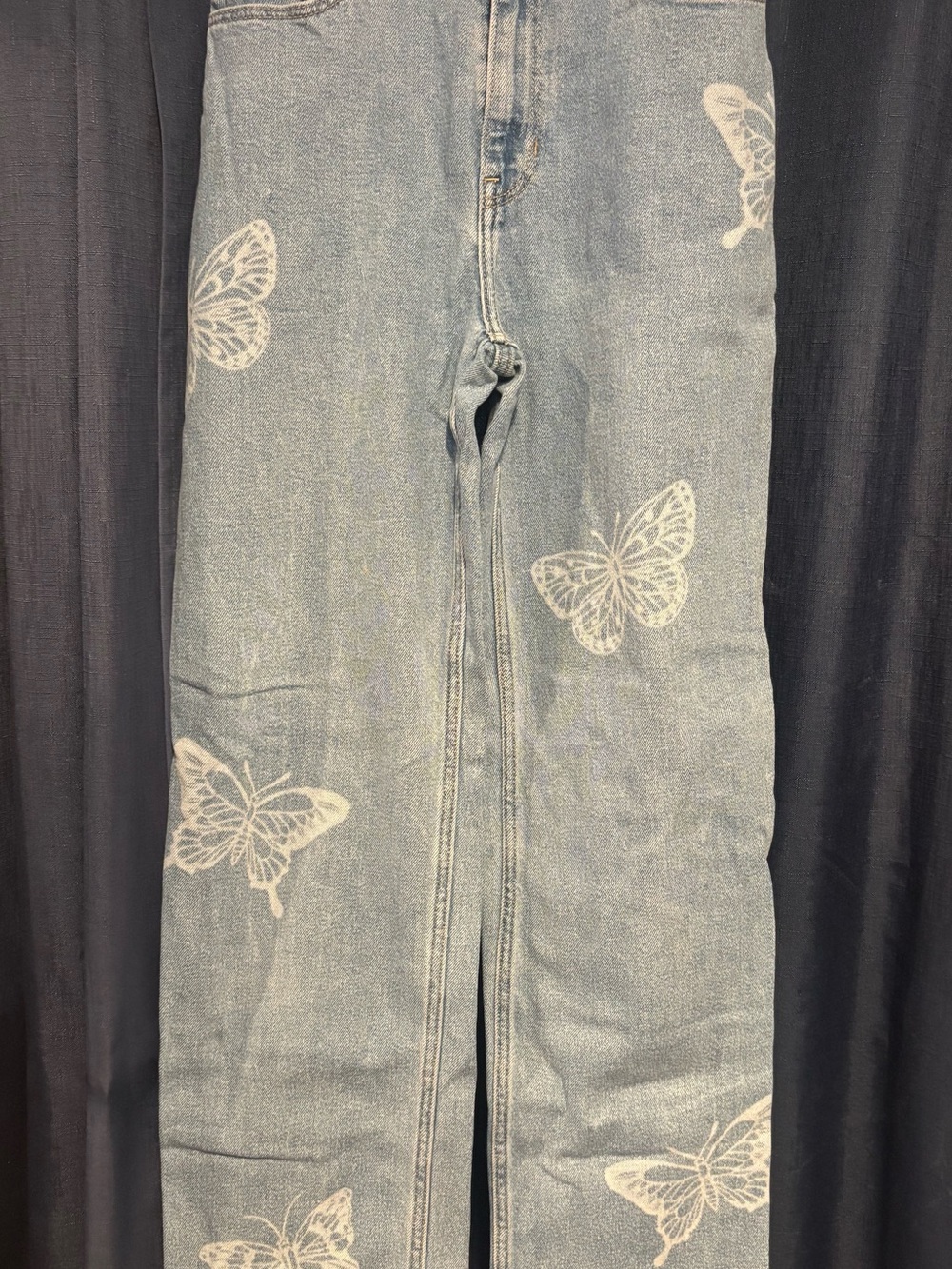 Hollister Ultra High-Rise Dad Jeans With Butterfly Print